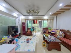 欧景城华庭南区 新出房源，户型方正，花园中间，住家安静舒适