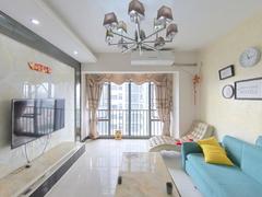 西荟城一期 4室2厅1厨2卫86.0m²整租