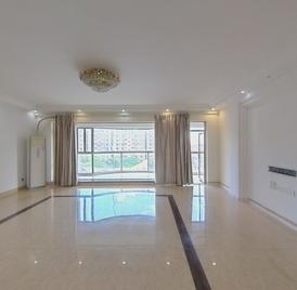 龙洲湾花园 4室2厅222m²整租