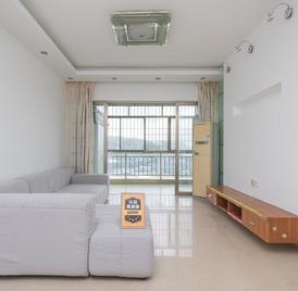 龙凤雅居 3室2厅82.71m²精装修