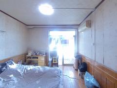 宏图新村 3室1厅93m²满五年