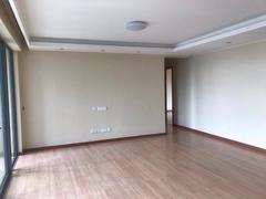 万科广场 3室2厅155m²整租
