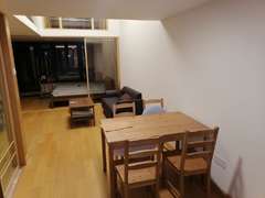 前海枫叶大厦 3室1厅55.16m²整租