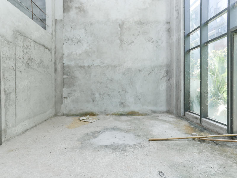 中山海伦堡六期照片_海伦堡六期 别墅好房。毛坯。自己装修