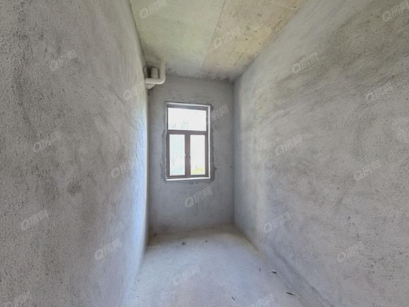 中山奥园香槟花园厨房照片_奥园香槟花园 坦洲别墅  低于市场价急卖 大露台大花园带车位