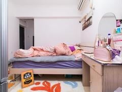 东门168 2室0厅42.45m²普通装修