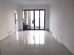 麓园 新出房源，户型方正，花园中间，住家安静舒适